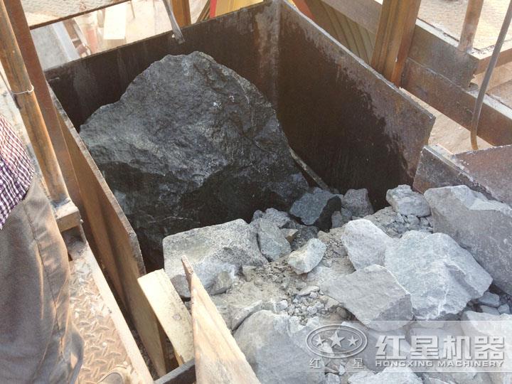印尼尾矿加工现。狭６却螅隽5-10mm